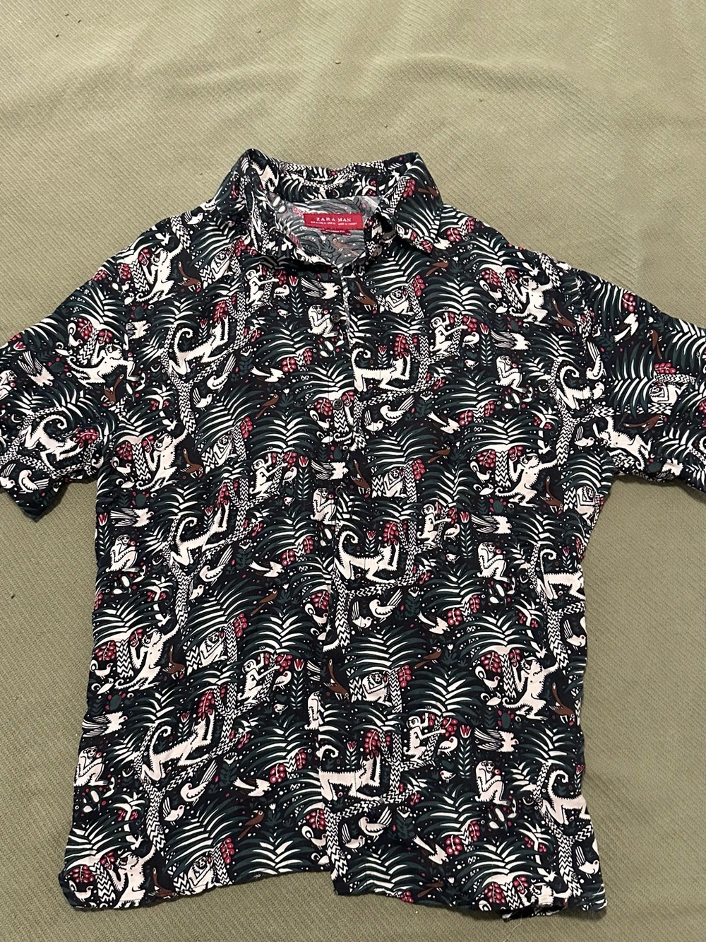 Zara Man Tropical Animal Print Short Sleeve Button-Up - Black, White & Green